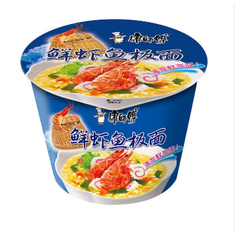 康师傅 鲜虾⻥板⾯ 桶面 101g/Frische Garnelen mit einem großen Teller und Eimeroberfläche 101g